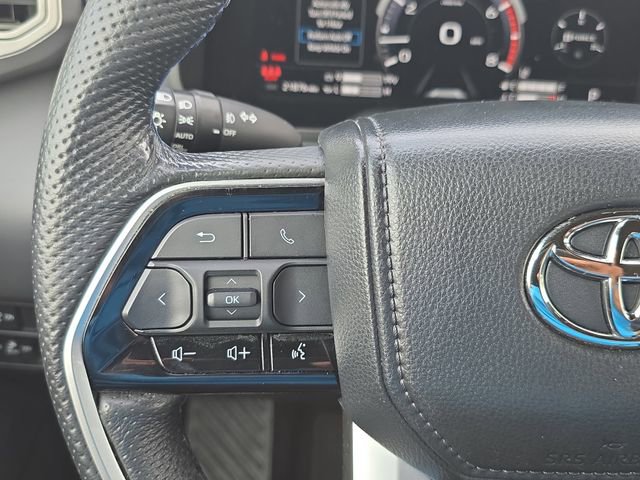 Used 2024 Toyota Tundra Platinum AWD/4WD image 17