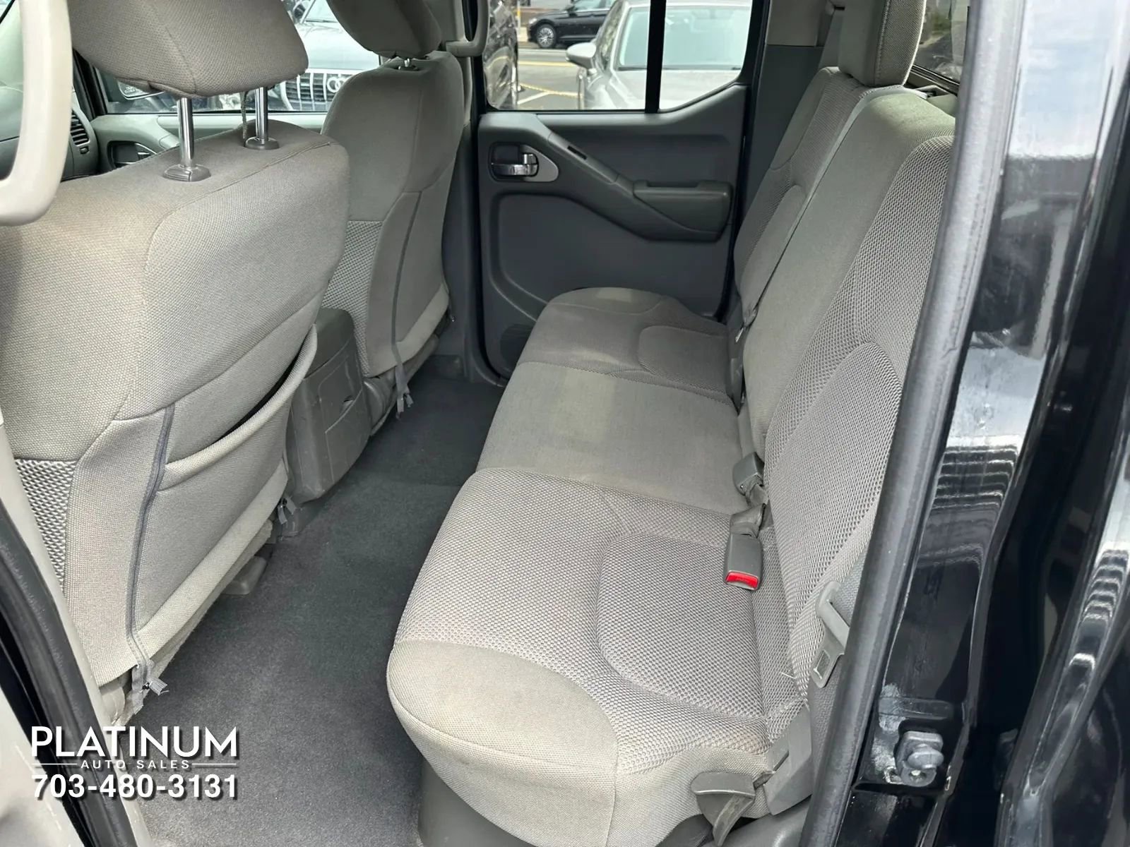 Used 2019 Nissan Frontier SV image 15