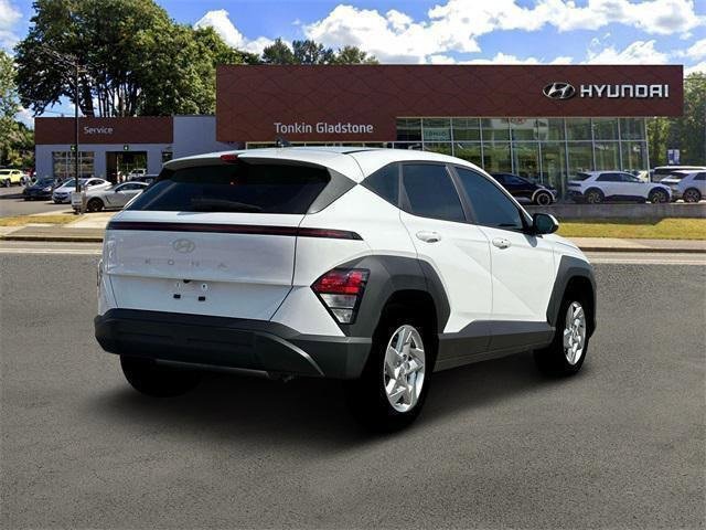 New 2026 Hyundai Kona SE image 7