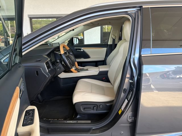 Used 2022 Lexus RX 350L Premium w/ Premium Package AWD/4WD image 10