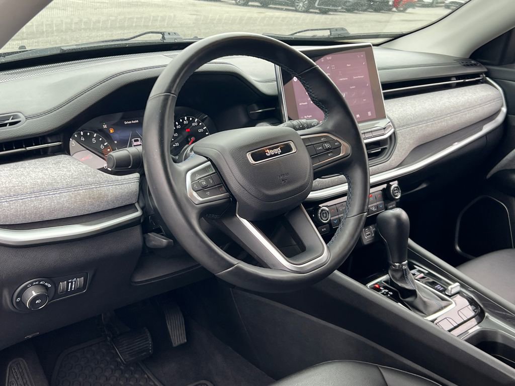 Used 2022 Jeep Compass Latitude w/ Convenience Group image 20