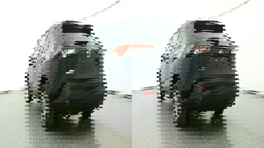 New 2025 Toyota RAV4 XLE image 22