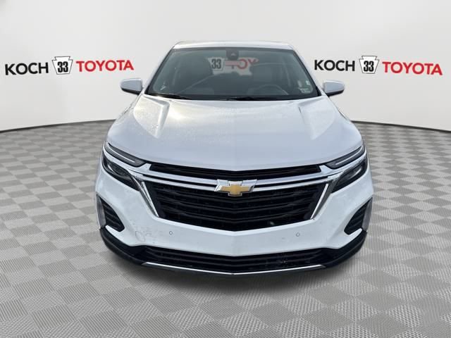 Used 2022 Chevrolet Equinox LT image 2
