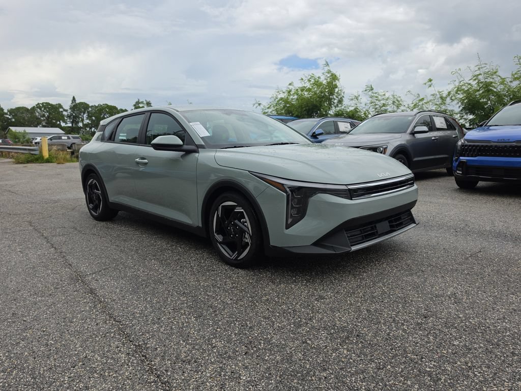 New 2026 Kia K4 EX FWD image 2