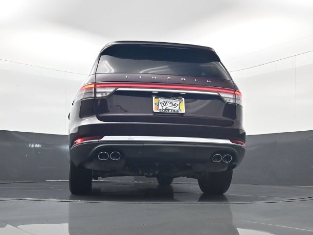 Used 2023 Lincoln Aviator AWD w/ Premium Package image 27