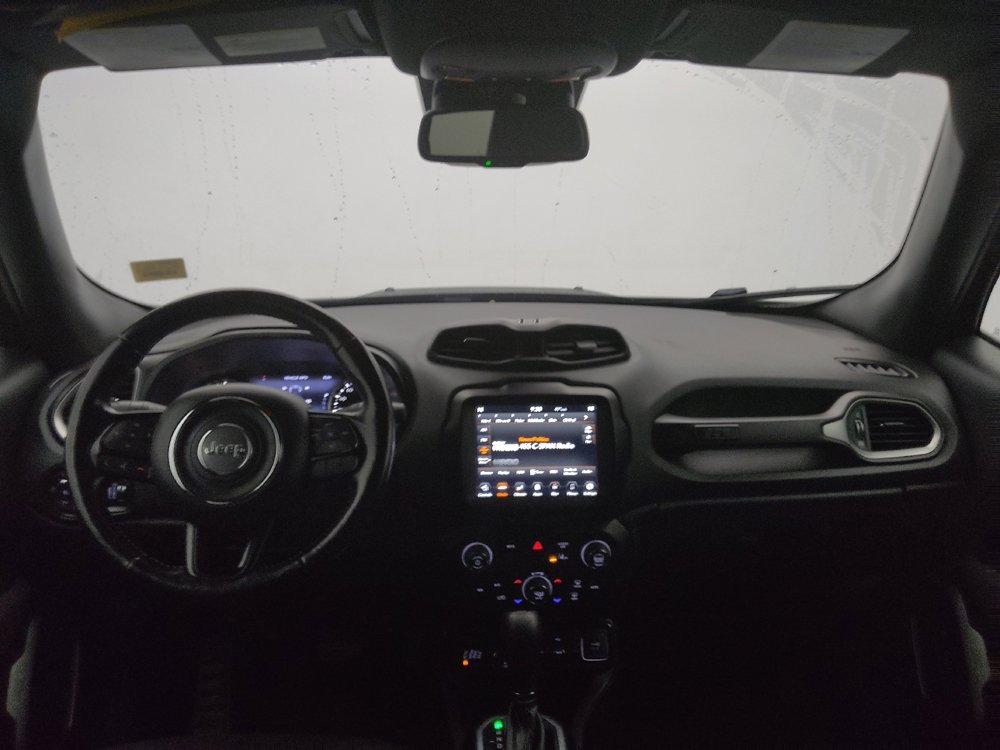 Used 2021 Jeep Renegade Latitude image 22
