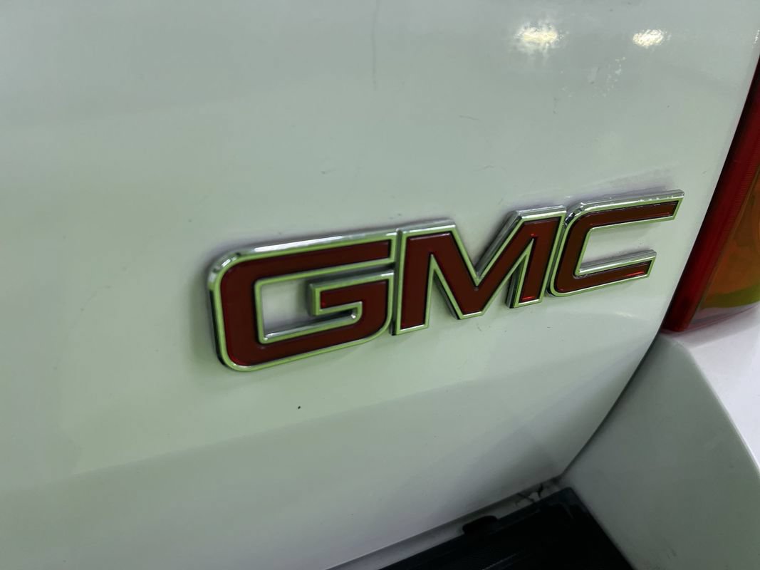 Used 2013 GMC Yukon XL SLT AWD/4WD image 14