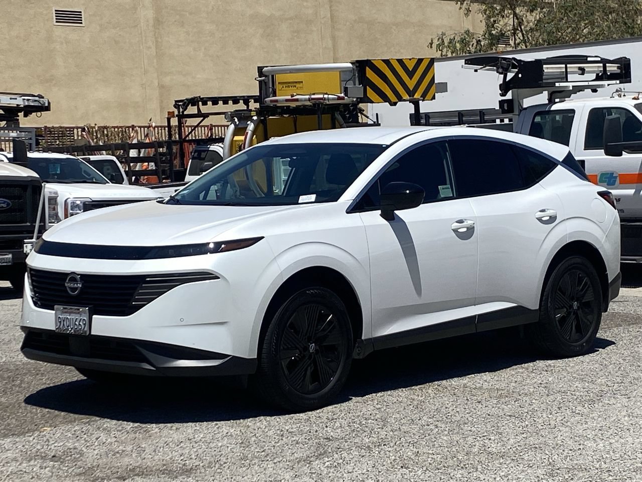 Certified 2026 Nissan Murano SV AWD/4WD image 2