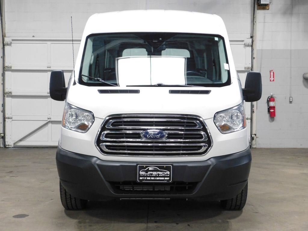 Used 2018 Ford Transit 150 XLT image 4