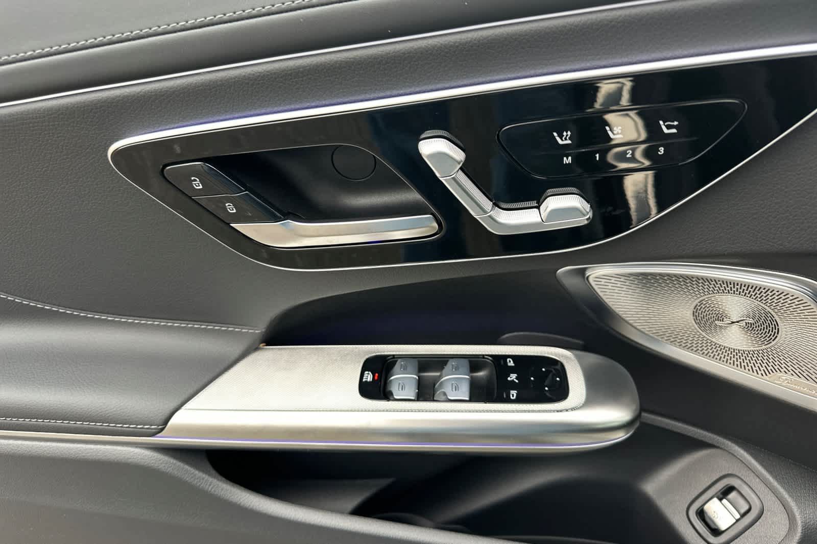 New 2026 Mercedes-Benz CLE 300 4MATIC Cabriolet image 11