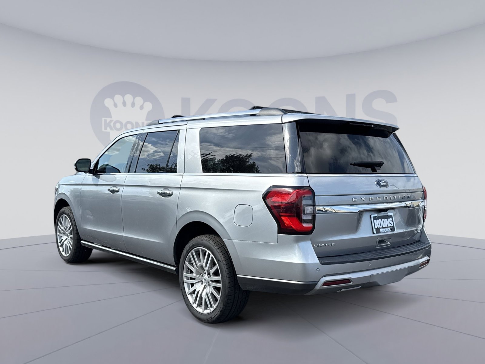 Used 2024 Ford Expedition Max Limited image 4