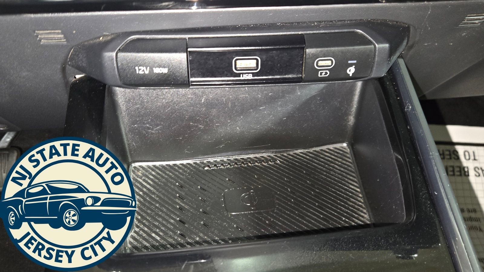 Used 2023 Kia Niro EX FWD image 15