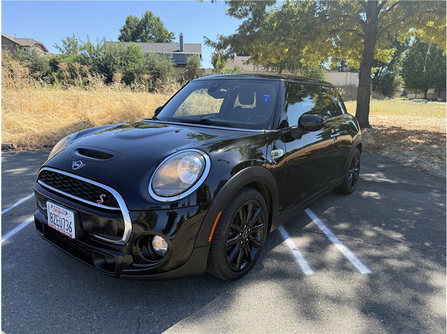 Used 2019 MINI Cooper S