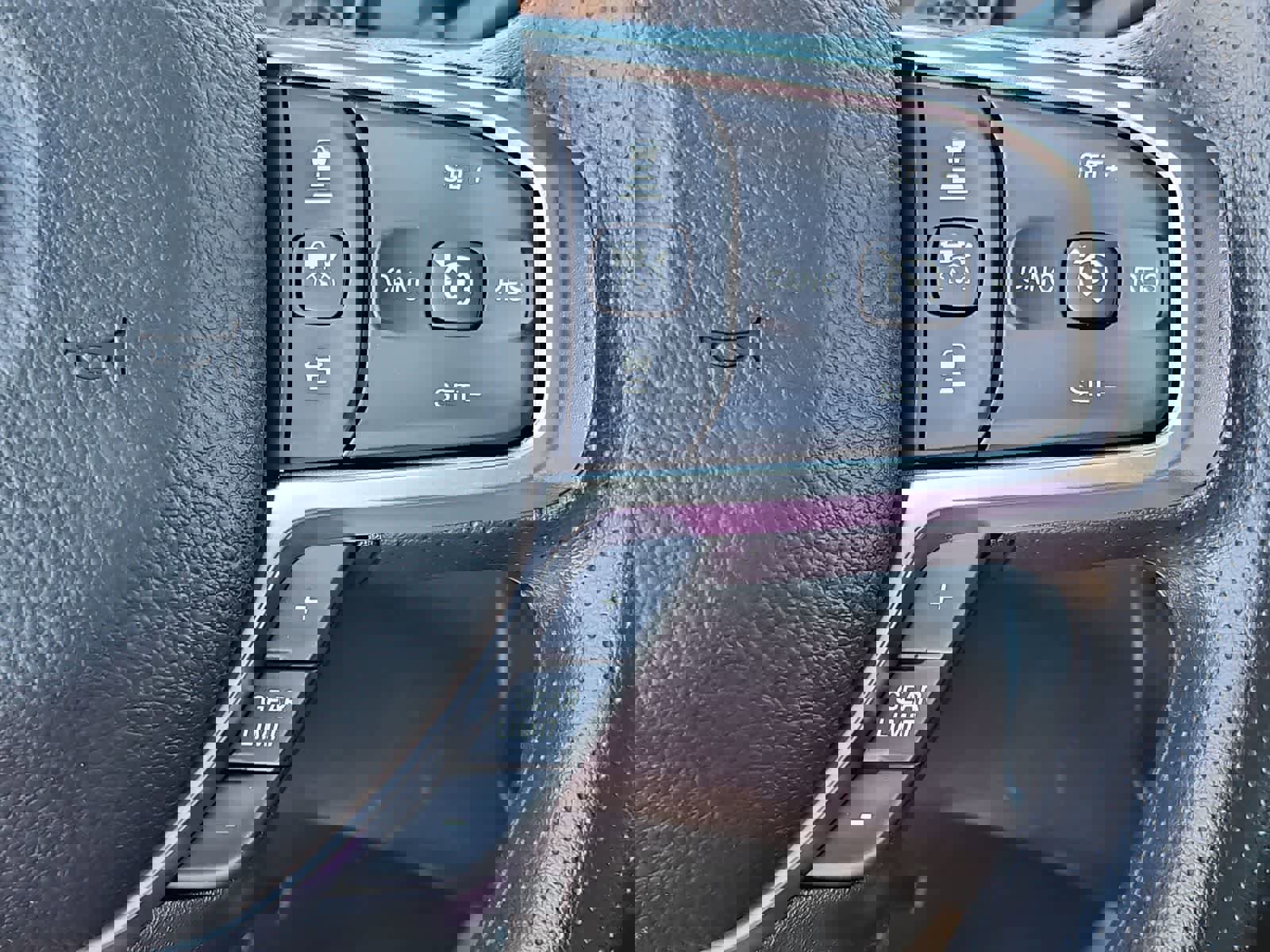 New 2026 RAM 3500 Tradesman image 24