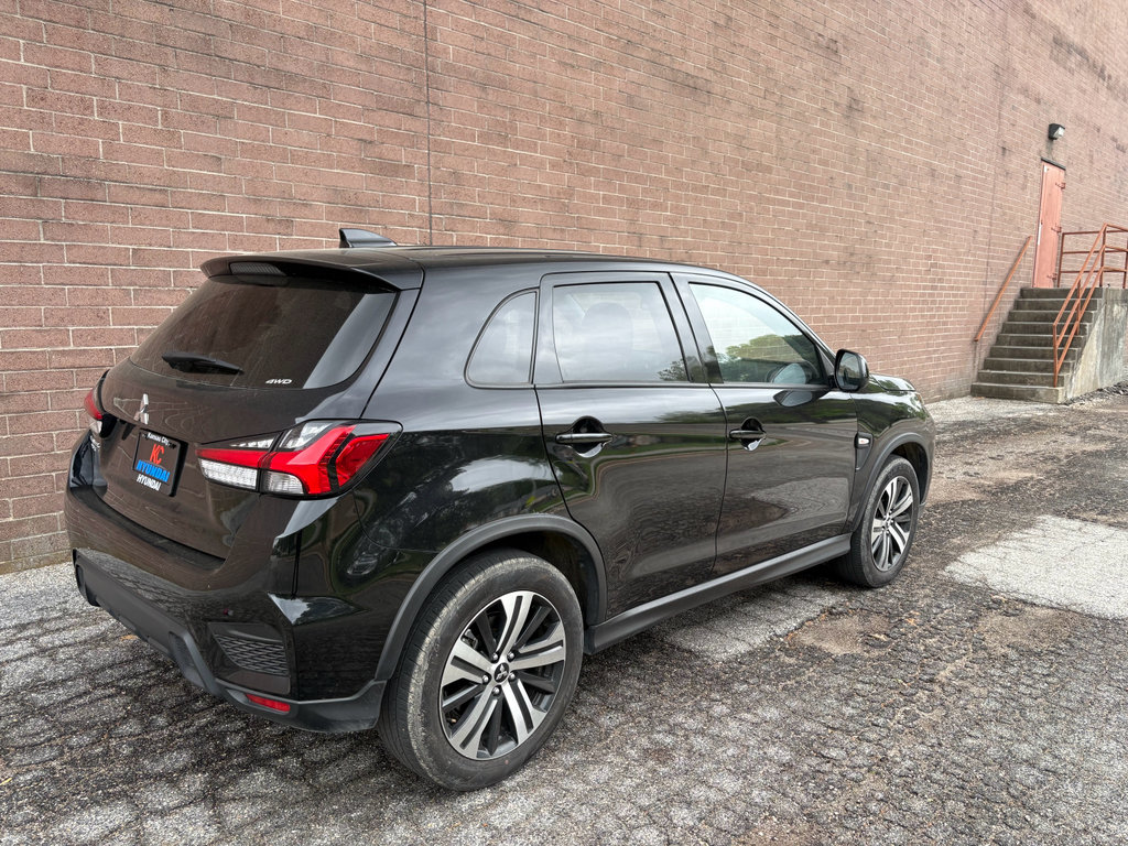 Used 2025 Mitsubishi Outlander Sport ES AWD/4WD image 5
