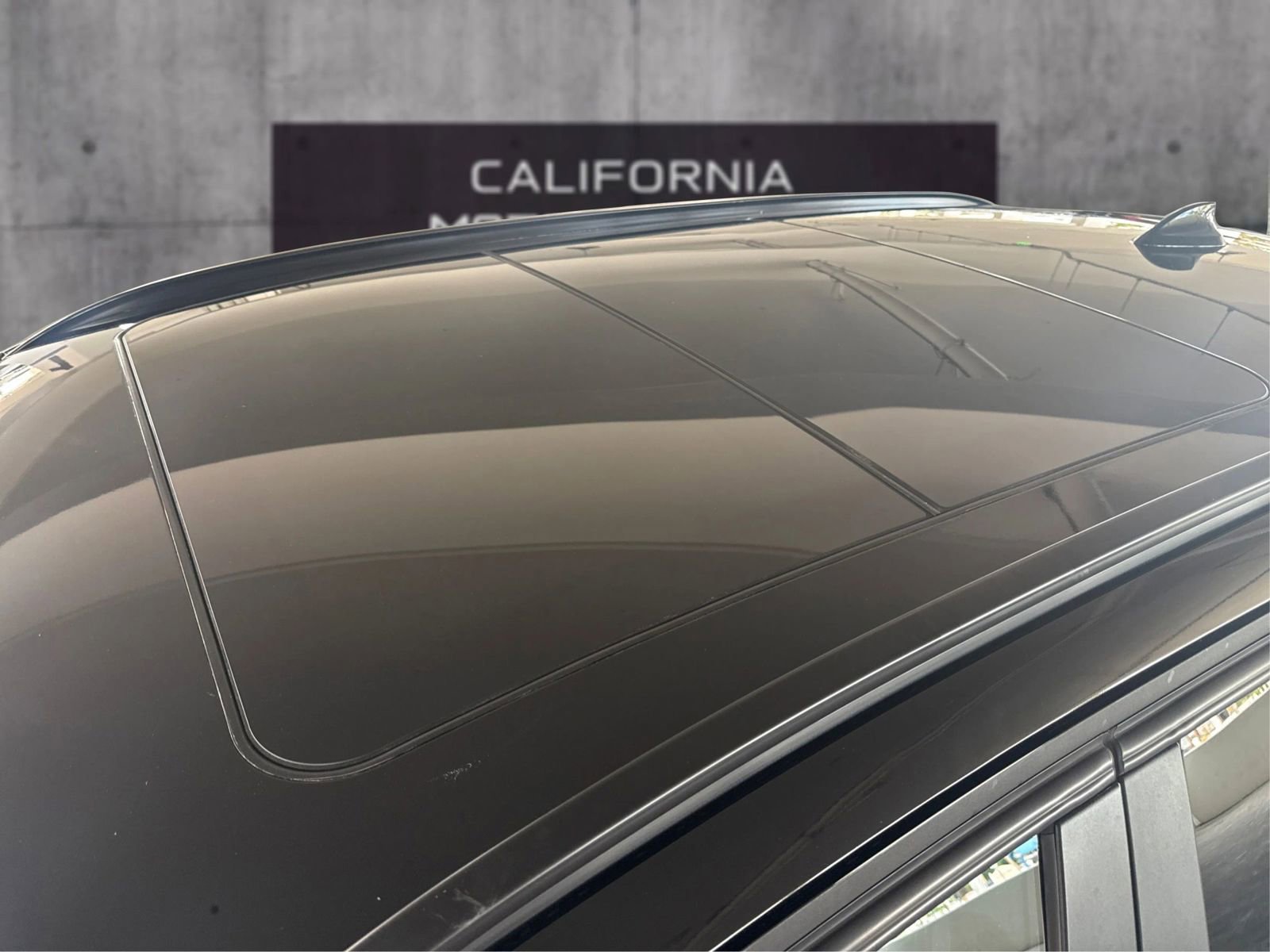 Used 2014 BMW 328i xDrive Wagon image 12