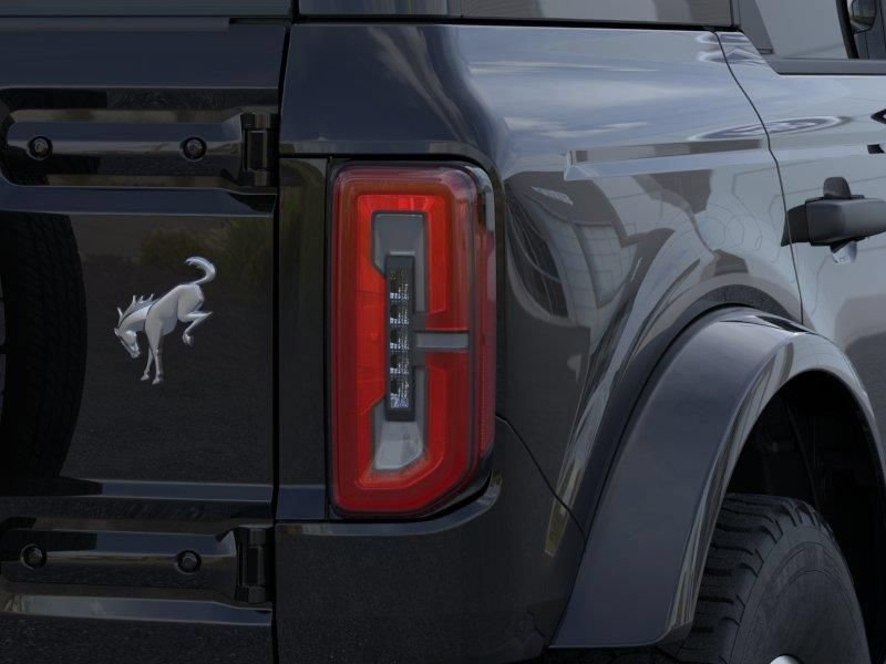 New 2026 Ford Bronco Outer Banks AWD/4WD image 23