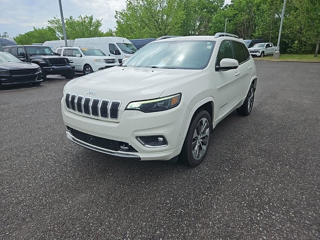Used 2019 Jeep Cherokee Overland w/ Technology Group image 3