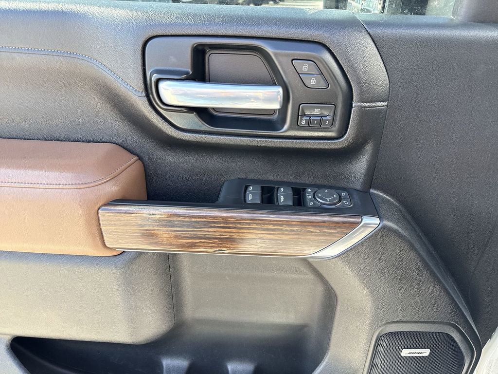 Used 2020 Chevrolet Silverado 2500 High Country w/ Z71 Off-Road Package image 15