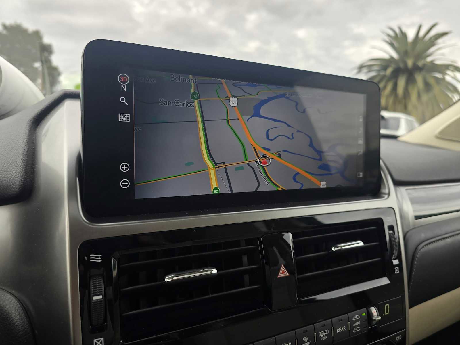 Used 2023 Lexus GX 460 Premium image 28