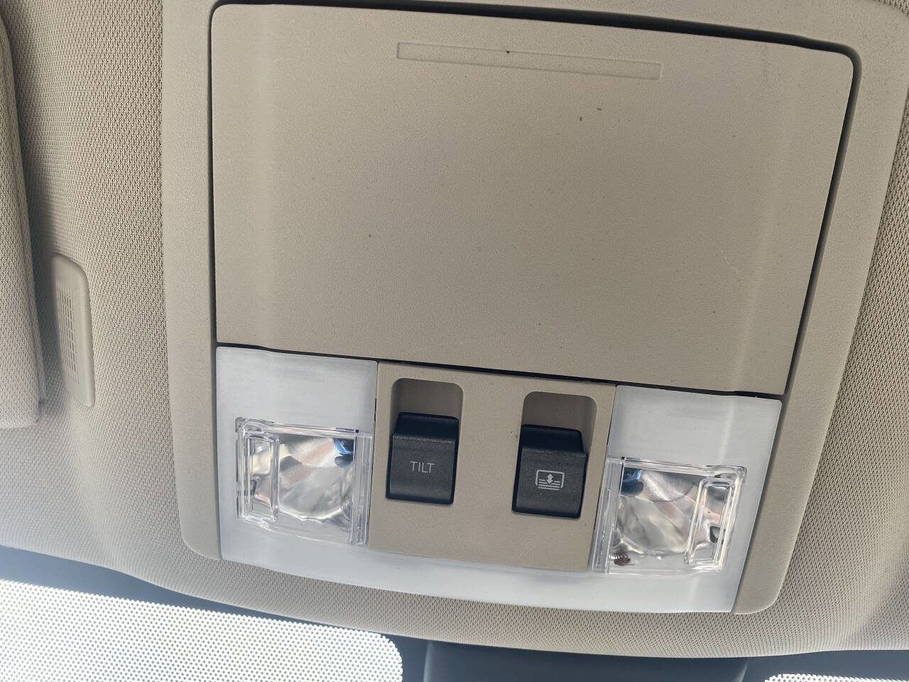 Used 2014 Lincoln MKX AWD w/ Equipment Group 102A image 38