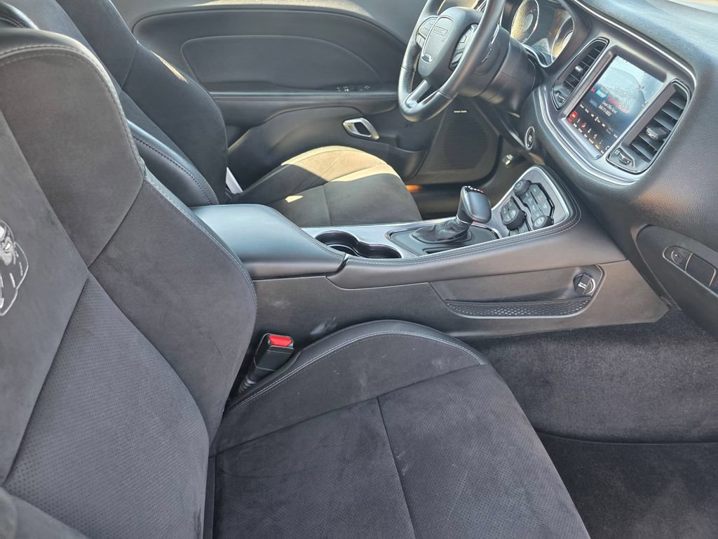 Used 2018 Dodge Challenger R/T Scat Pack RWD image 20