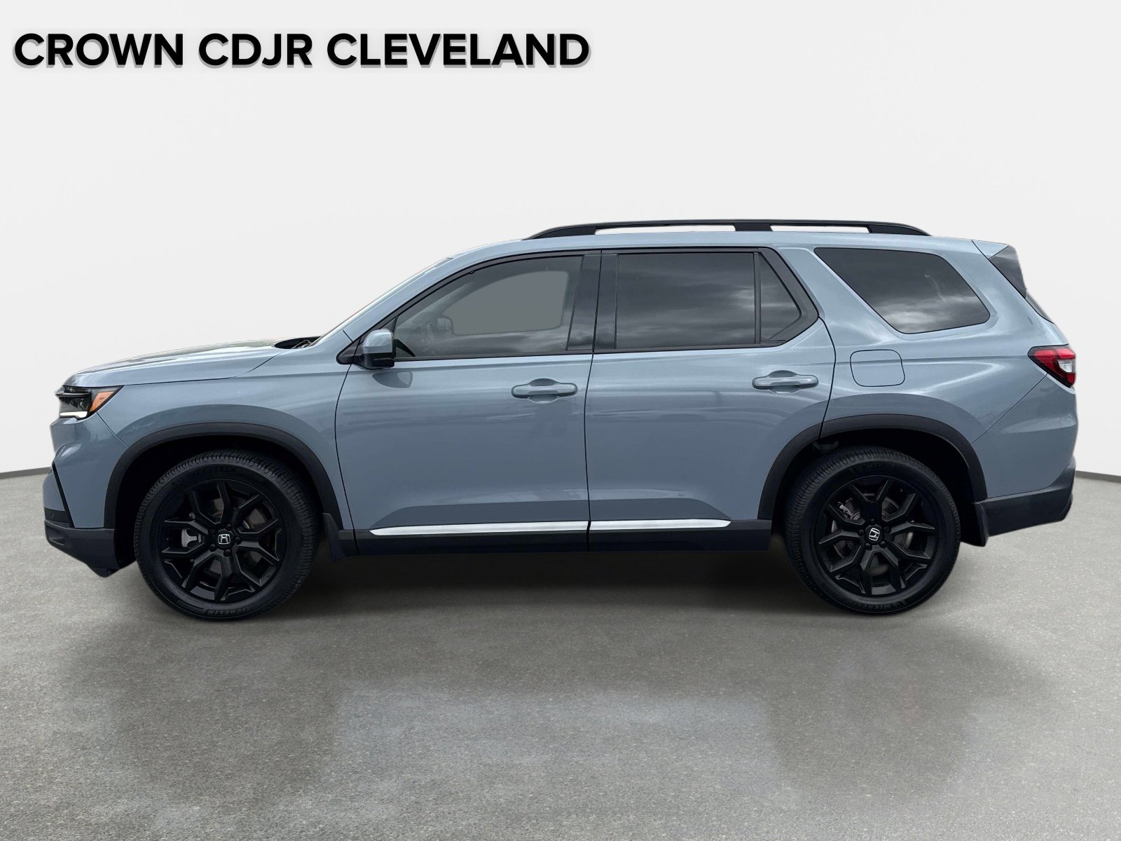 Used 2023 Honda Pilot Elite image 7