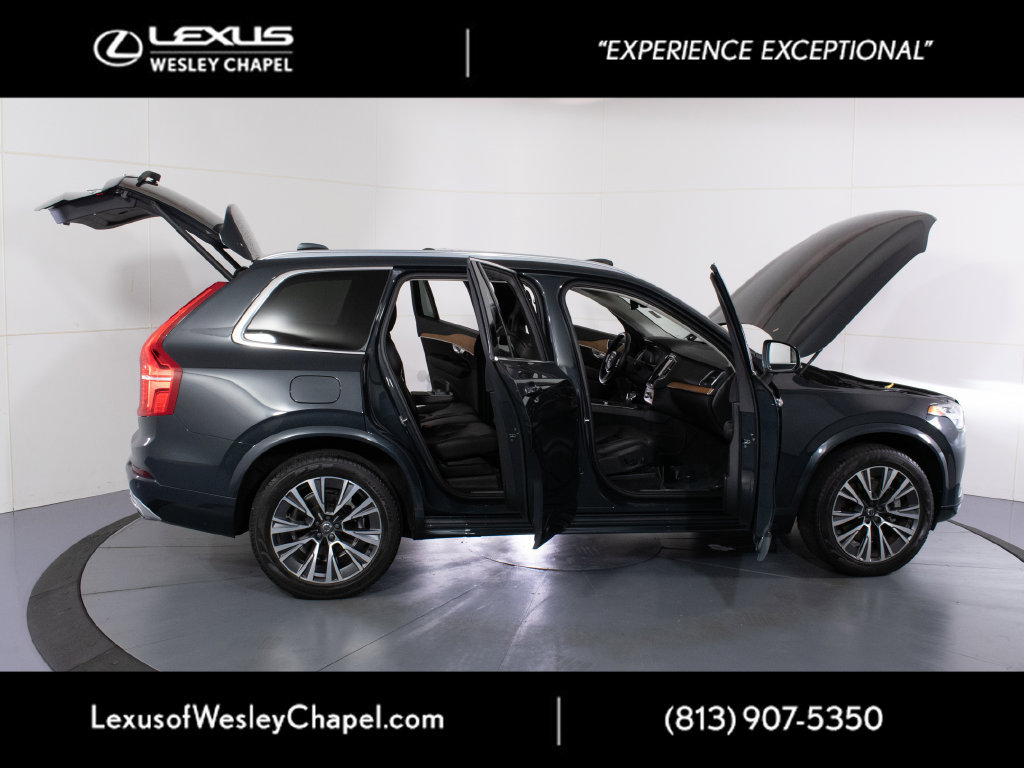 Used 2021 Volvo XC90 T6 Momentum w/ Climate Package AWD/4WD image 11