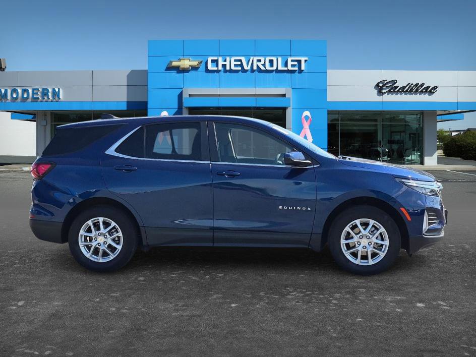 Used 2023 Chevrolet Equinox LT AWD/4WD image 6