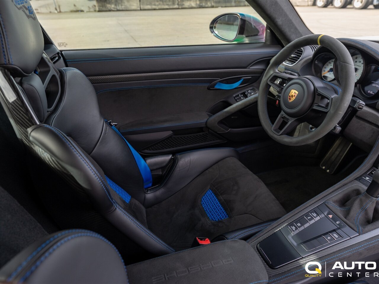 Used 2023 Porsche 718 Cayman GT4 RS RWD image 43
