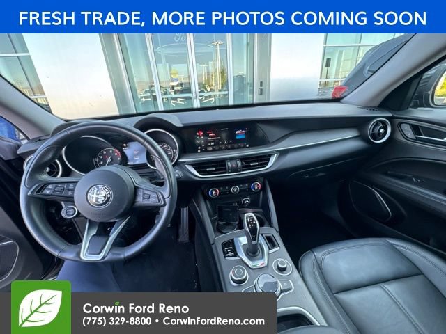 Used 2020 Alfa Romeo Stelvio Ti AWD/4WD image 15