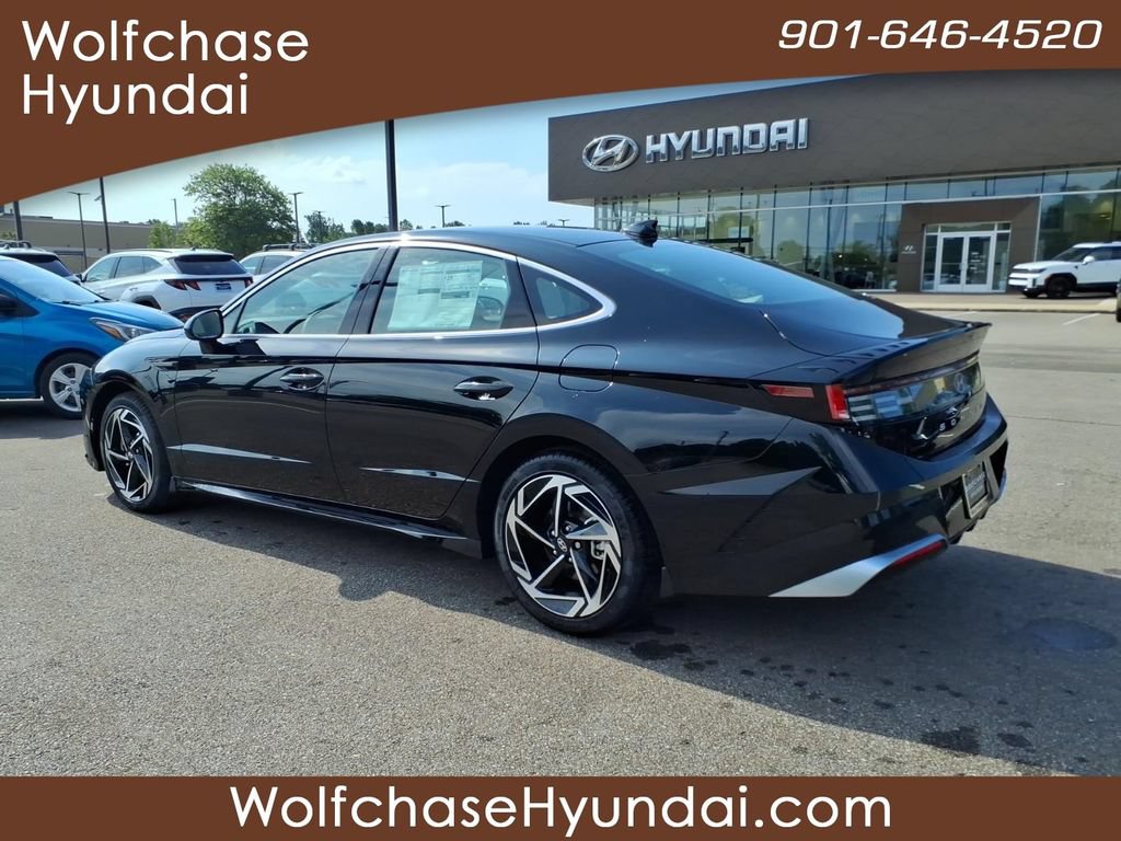 New 2026 Hyundai Sonata SEL FWD image 3