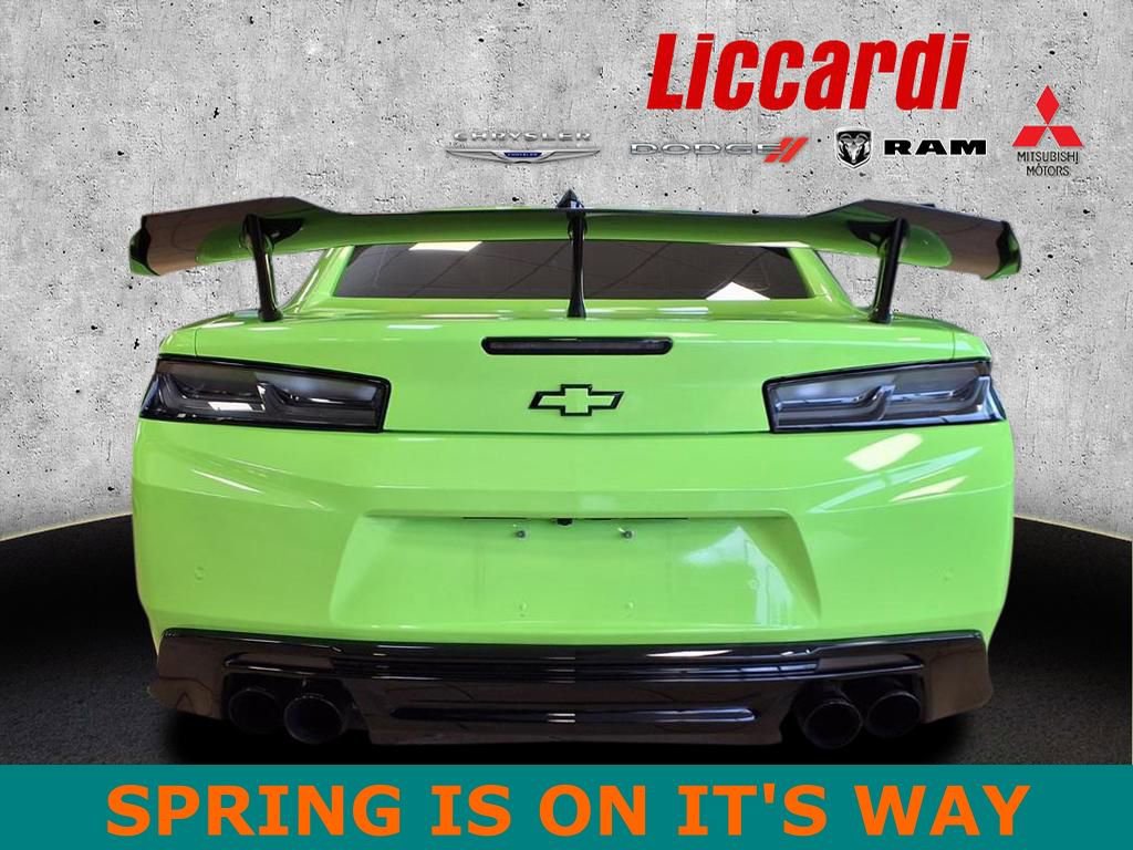 Used 2017 Chevrolet Camaro ZL1 image 3