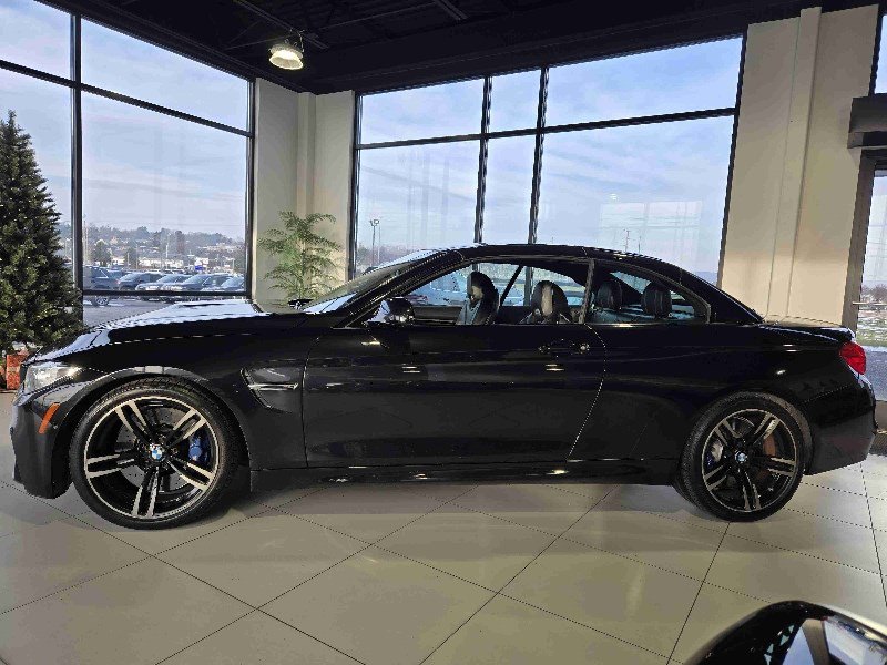 Used 2016 BMW M4 Convertible image 6