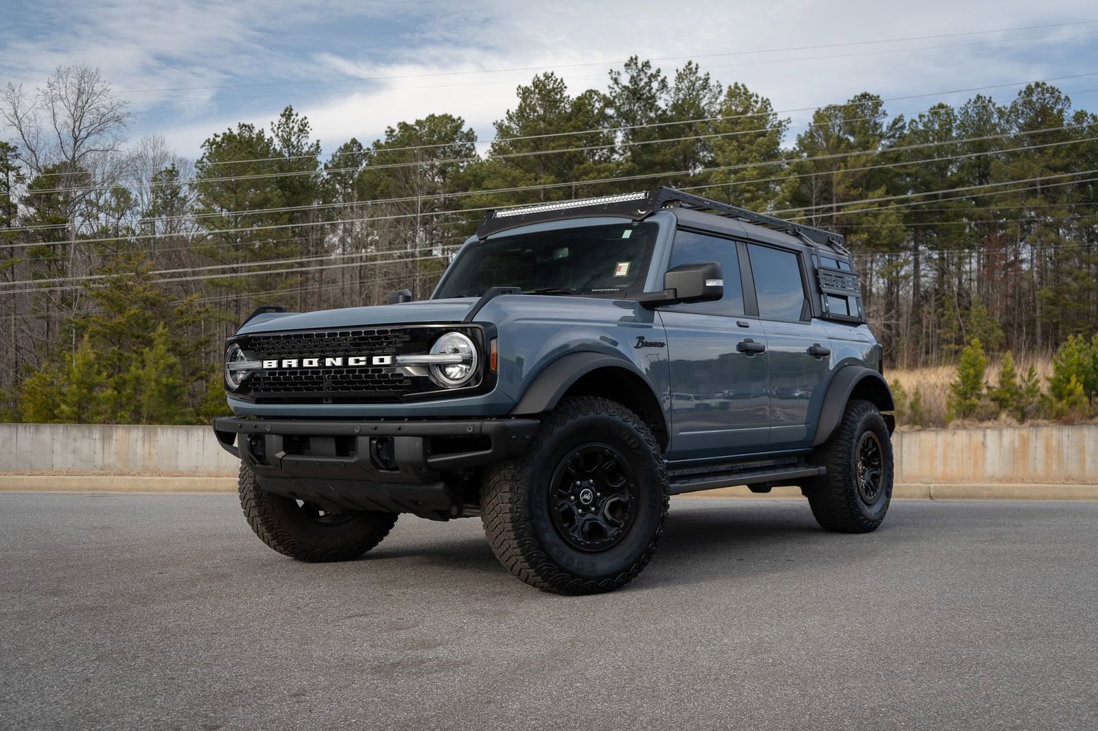 Used 2023 Ford Bronco Wildtrak image 1