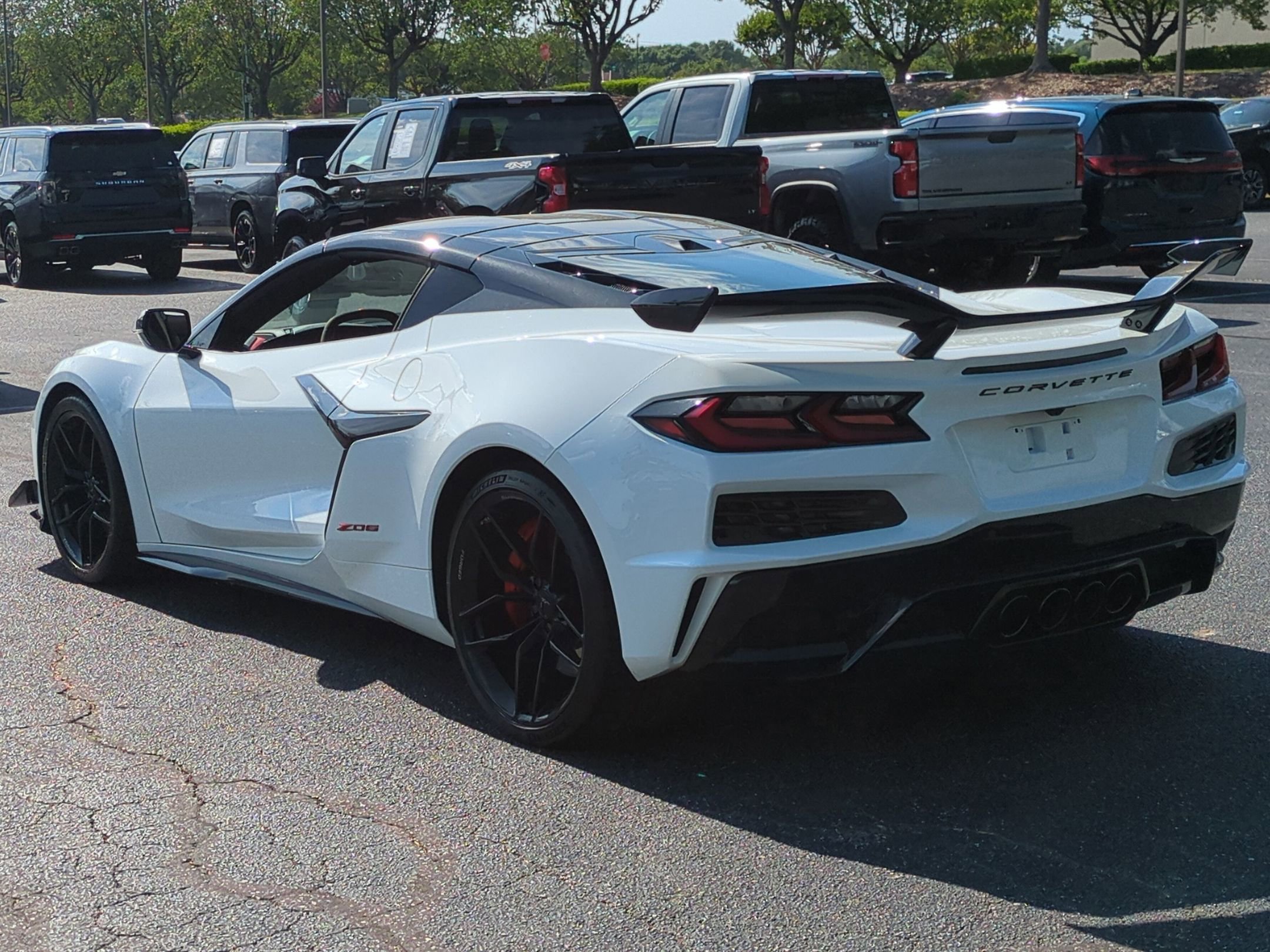 Used 2026 Chevrolet Corvette Z06 RWD image 8