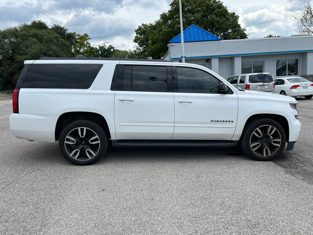 Used 2019 Chevrolet Suburban Premier AWD/4WD image 4