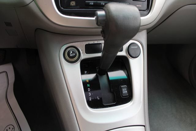 Used 2005 Toyota Highlander V6 image 14