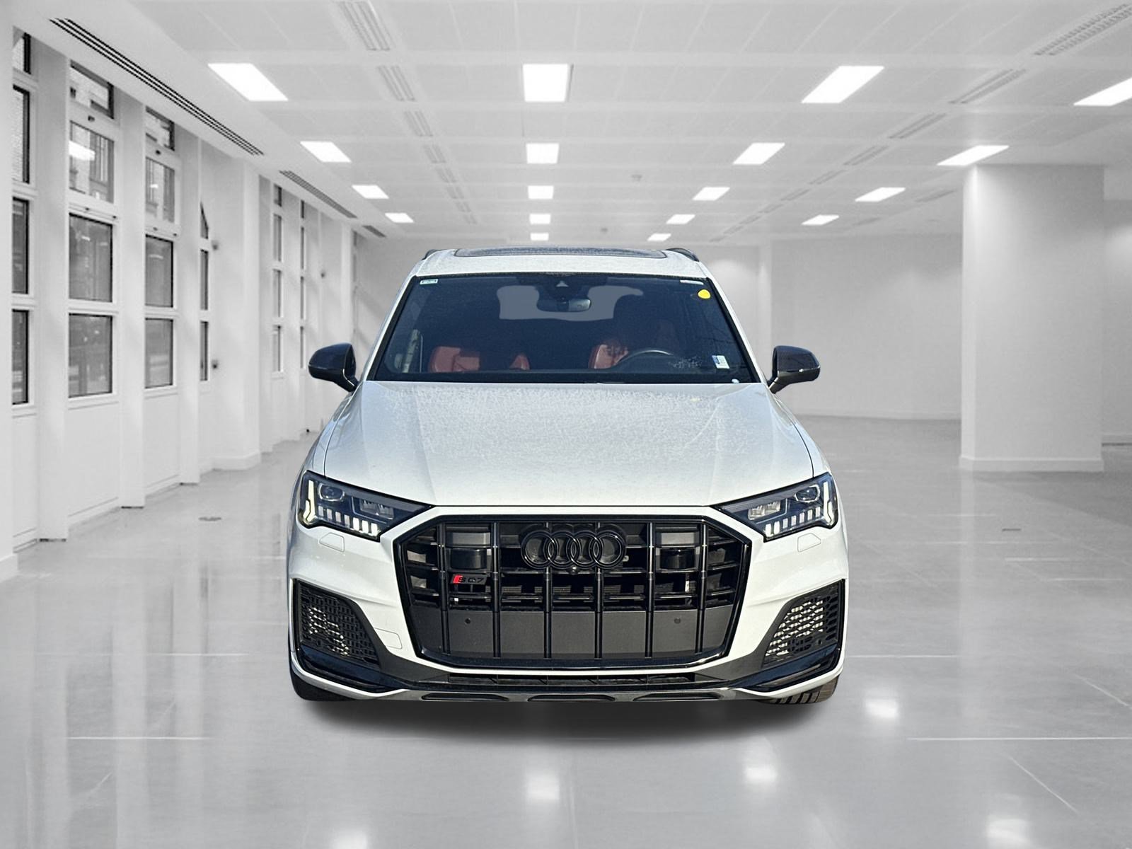 Used 2023 Audi SQ7 Premium Plus image 2