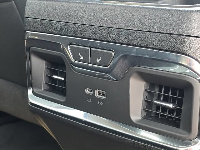 Used 2025 GMC Sierra 2500 Denali AWD/4WD image 19