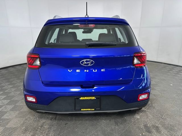 Used 2024 Hyundai Venue SEL image 4