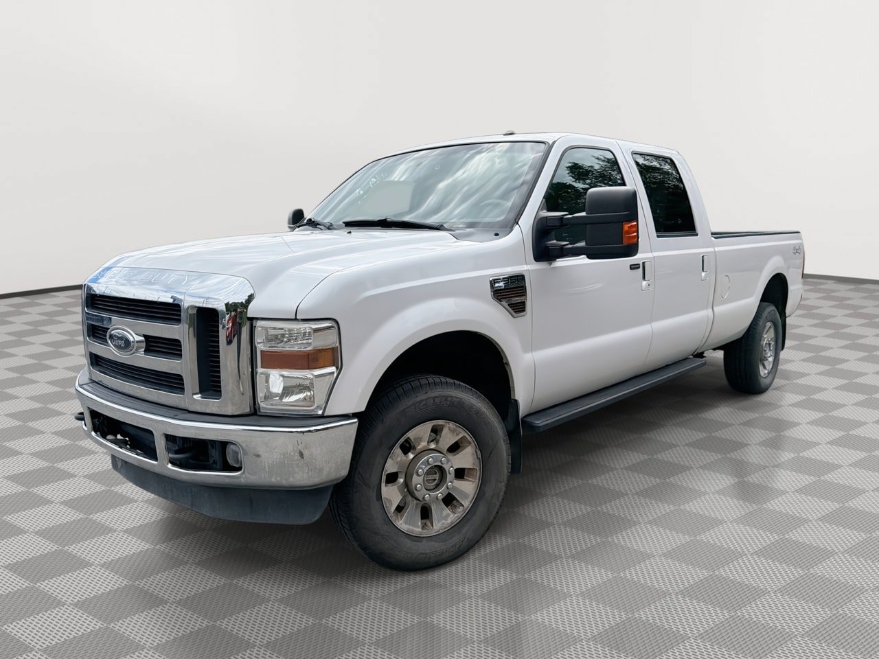 Used 2010 Ford F350 4x4 Crew Cab Super Duty image 1