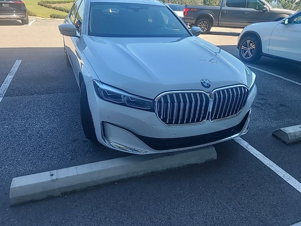 Used 2022 BMW 750i xDrive w/ Executive Package