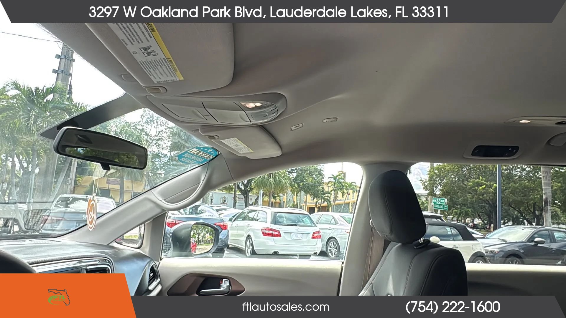 Used 2018 Chrysler Pacifica LX FWD image 19