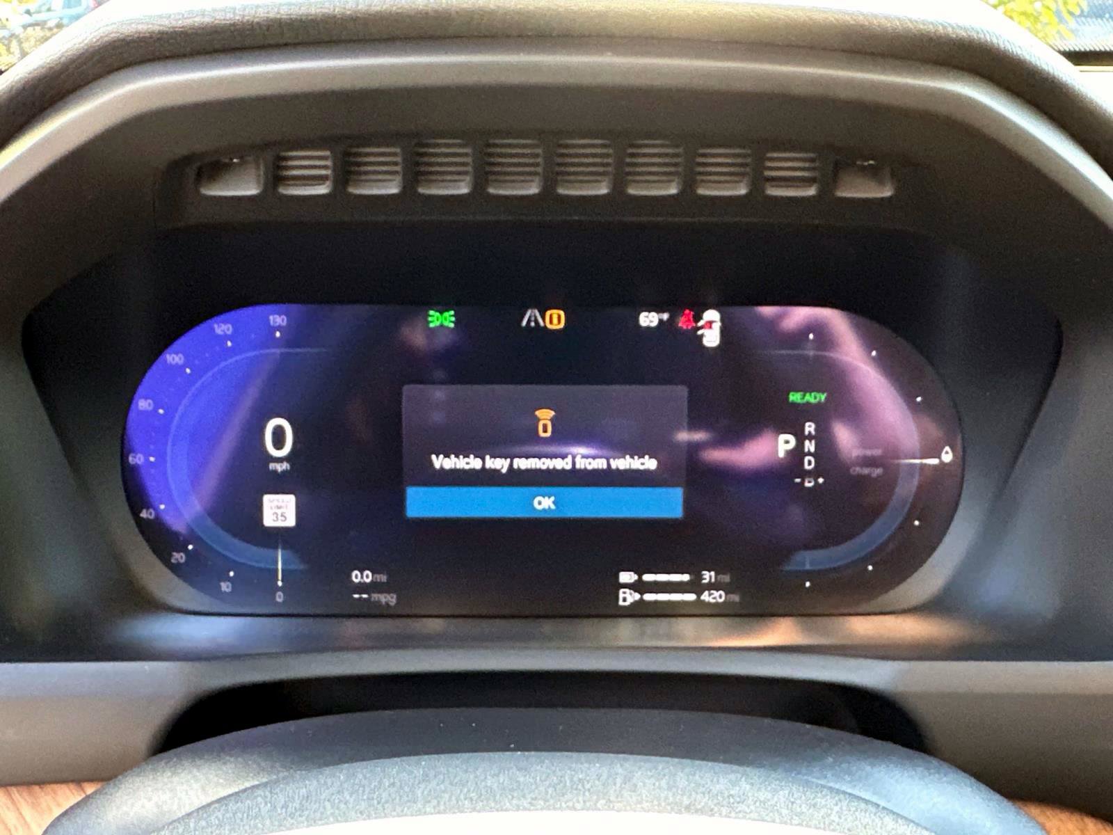 Certified 2024 Volvo XC90 T8 Plus w/ Protection Package Premier image 24