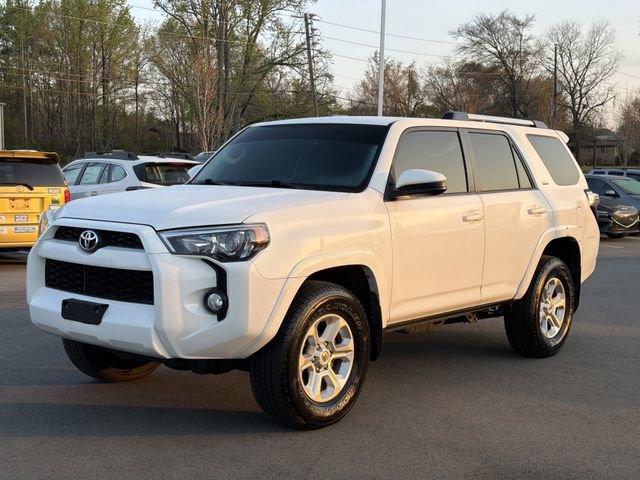 Used 2019 Toyota 4Runner SR5 AWD/4WD image 7