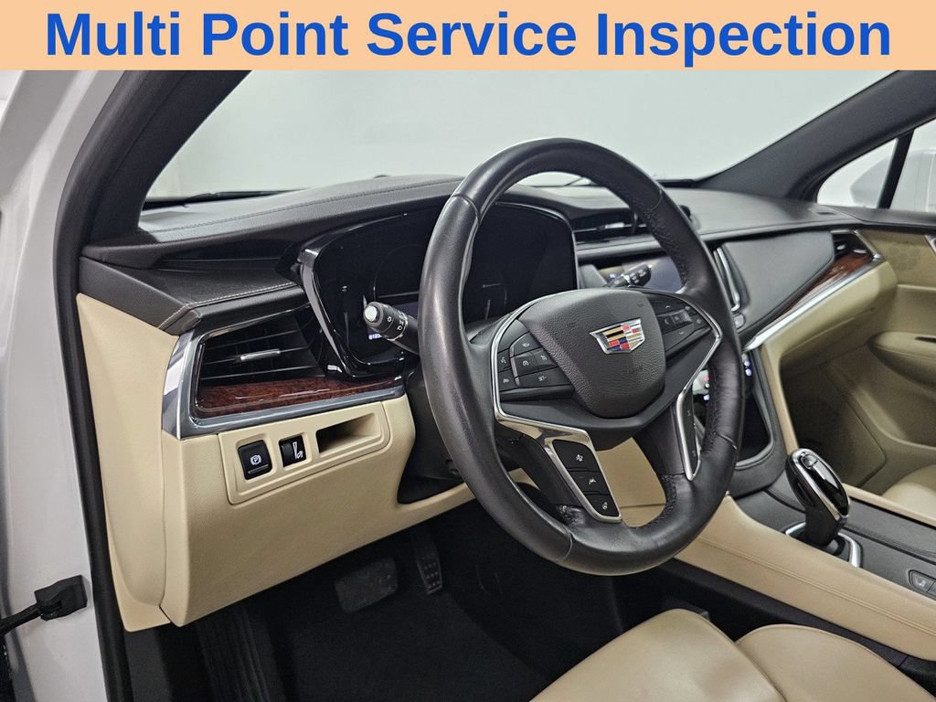 Certified 2017 Cadillac XT5 Premium Luxury w/ Advanced Security Package AWD/4WD image 12