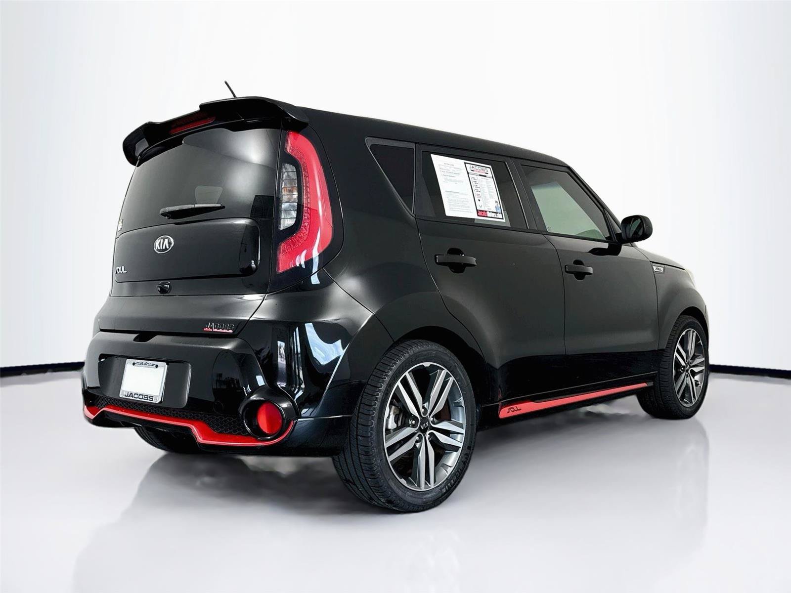Used 2015 Kia Soul + FWD image 5