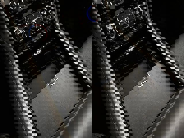 Used 2021 GMC Yukon Denali w/ Denali Premium Package image 22