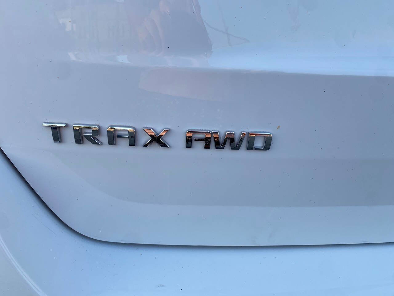 Used 2019 Chevrolet Trax LT w/ LT Convenience Package image 9